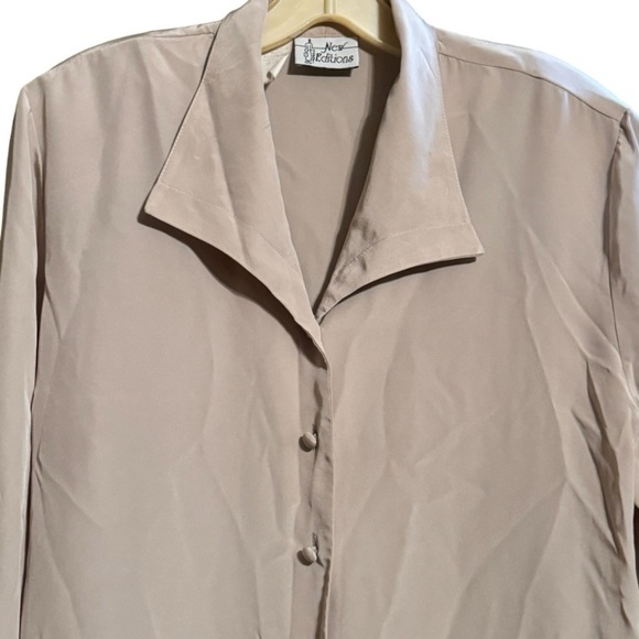 Vintage New Editions Blouse - Picture 2 of 6